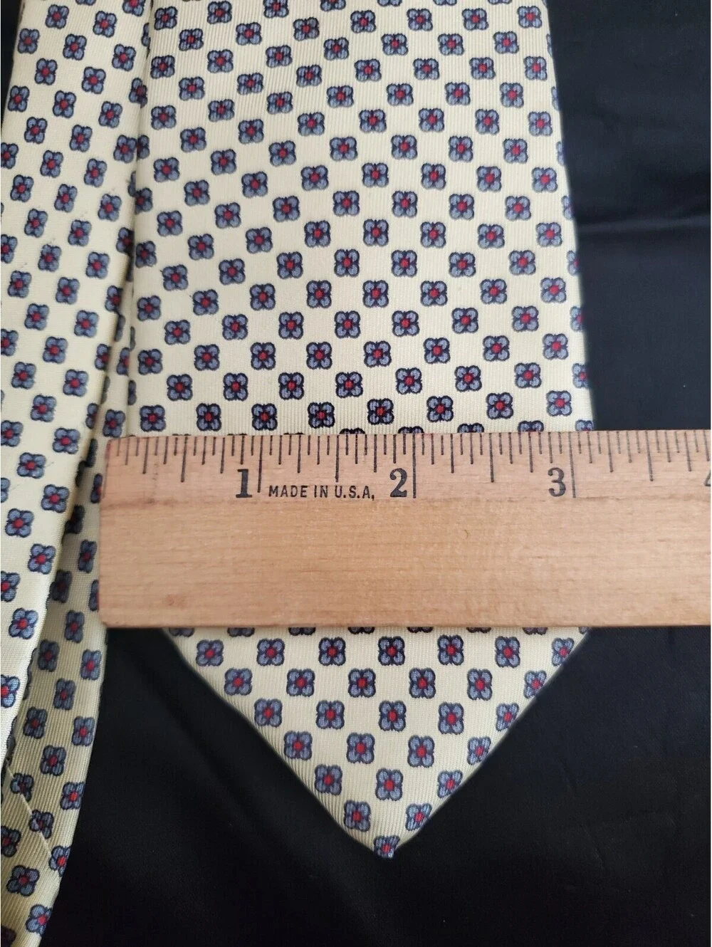 John Henry Blue/Red Floral Tie